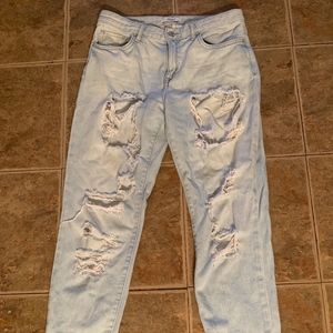 Forever 21 Boyfriend Jean - Size 28